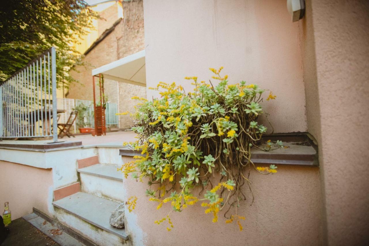 La Corte Del Pratello โบโลญญา ภายนอก รูปภาพ